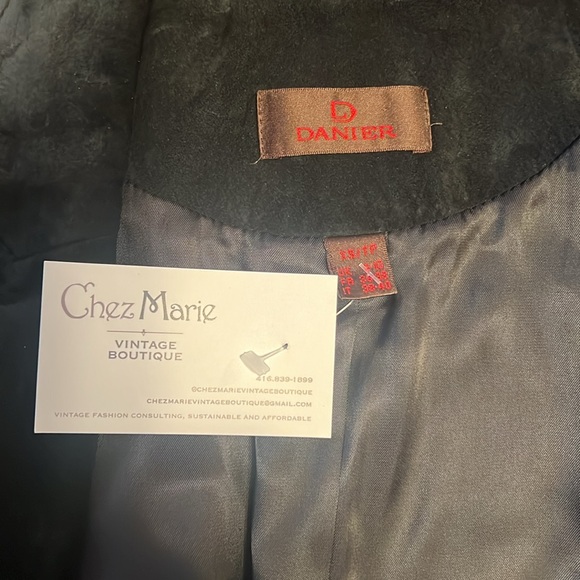 Suede jacket - Picture 6 of 7